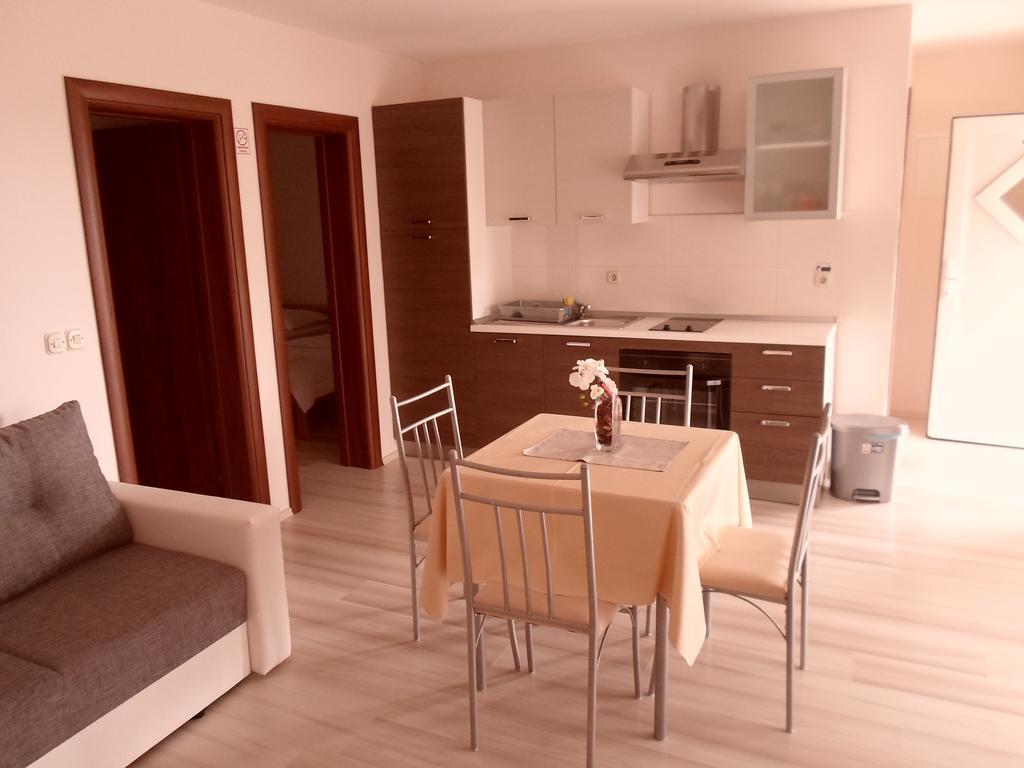 Apartments Annie Rogoznica  Room photo